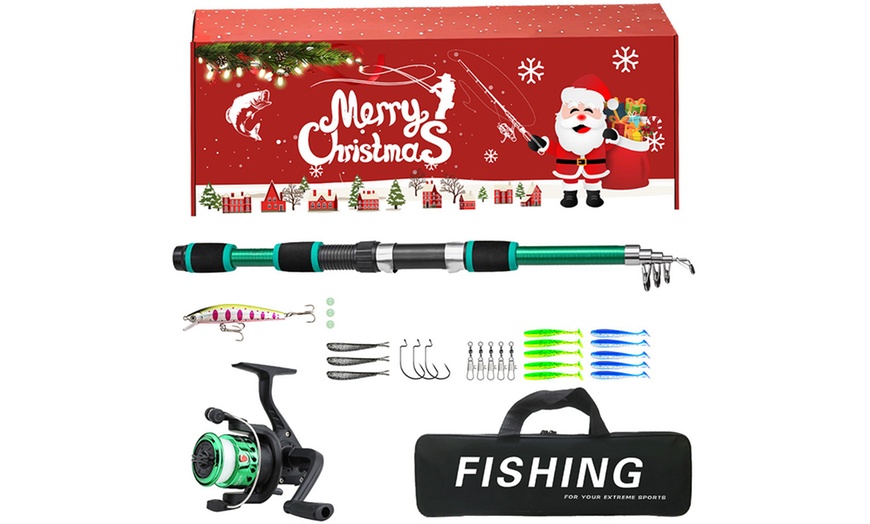 Image 2: Christmas Fishing Lures Gift Set for Anglers