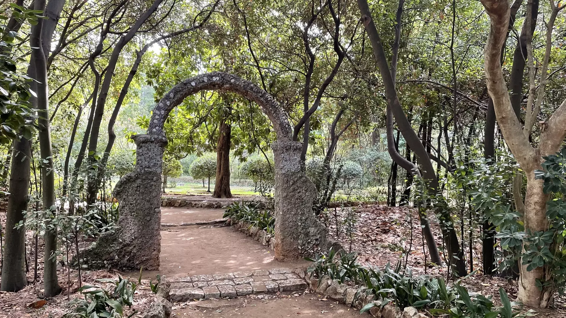 ✈ Croatia & Montenegro: 7-Day w/ Air & Hotel. Price is per Person, Based on 2 Guests per Room. Buy 1 Voucher per Person.