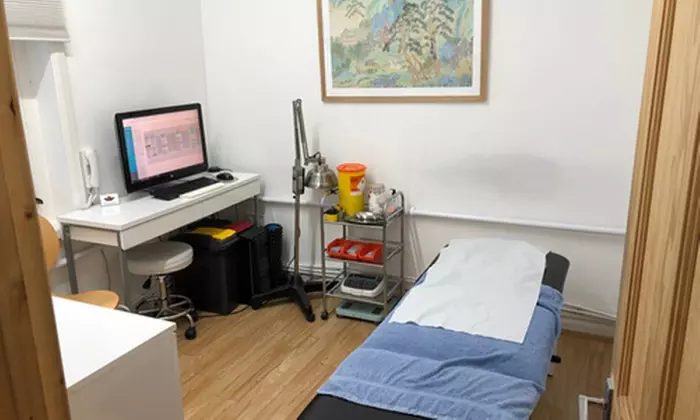 Foot Assessment with Custom Orthotics at Holistic Healthcare Clinics