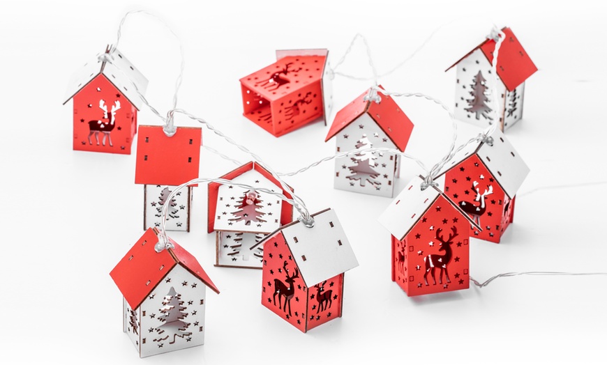 Image 2: One, Two or Four Sets of 10-LED Red and White Christmas House Lights