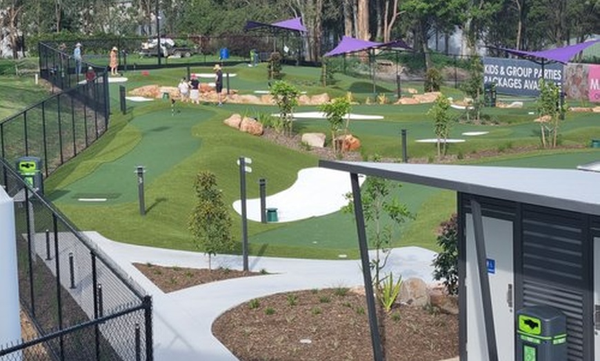 Image 5: 18-Hole Round of Mini Golf for One Adult or One Child 