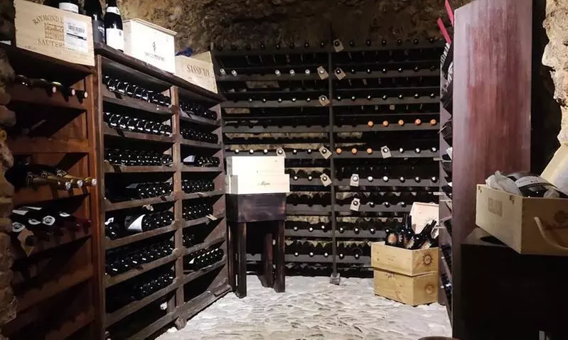 Rimini 4*: camera Standard o Superior con colazione e Spa per 2