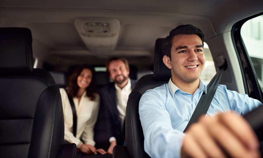 Image 3: Uber Rider: Snap Up £5 Off Your First Ride 