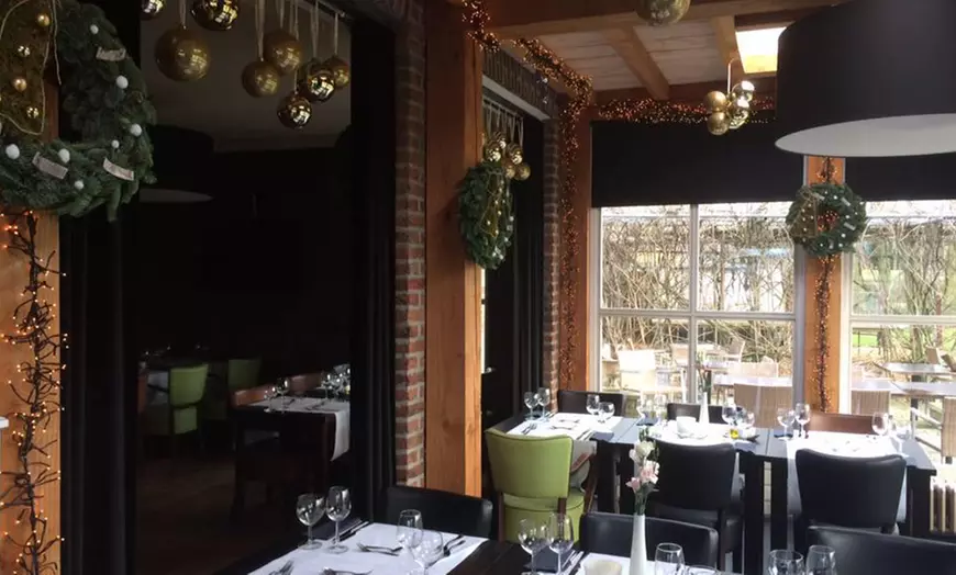 Image 10: Près de Breda : 1 à 3 nuits avec petit déjeuner et dîner