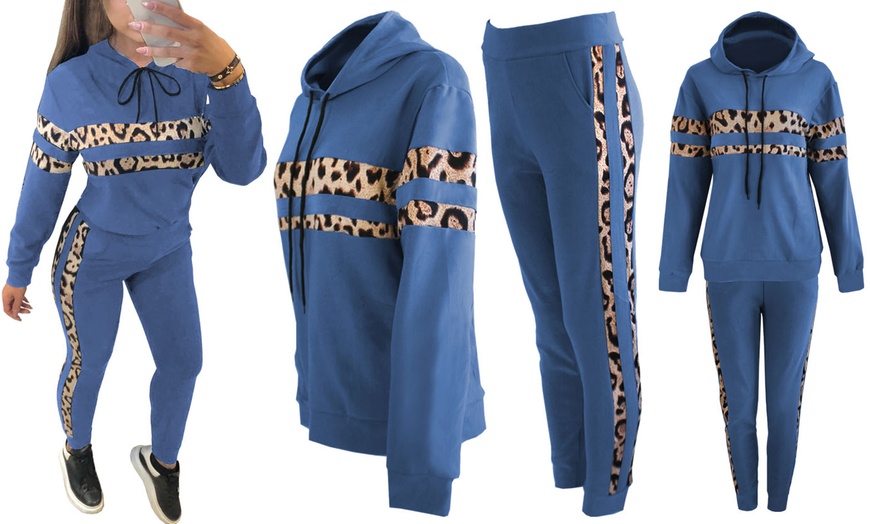 Image 4: Two-Piece Leopard Tracksuit