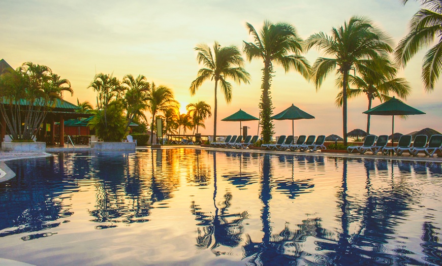 Image 6: ✈ 5-Night Panama Vacation w/ Optional Airfare from Travel by Jen