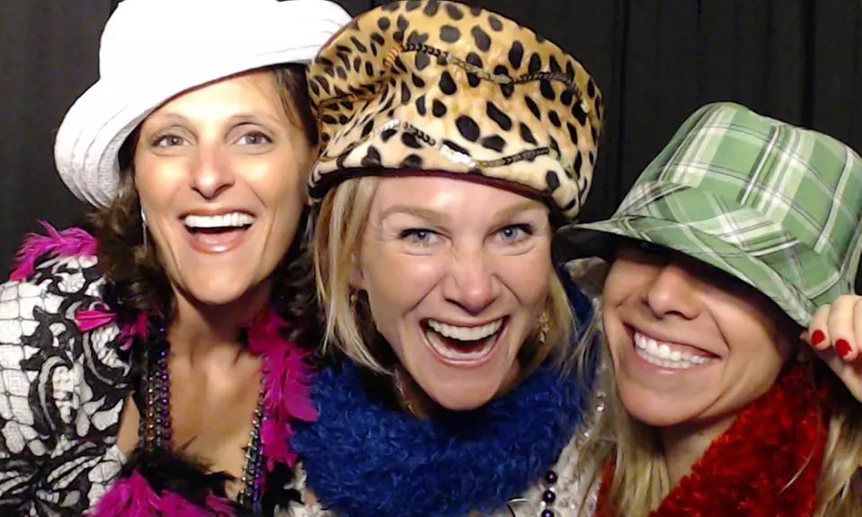 Four-Hour Photo-Booth Rental with Unlimited Photos from Creative Photo Booths (42% Off)    - Primary Image