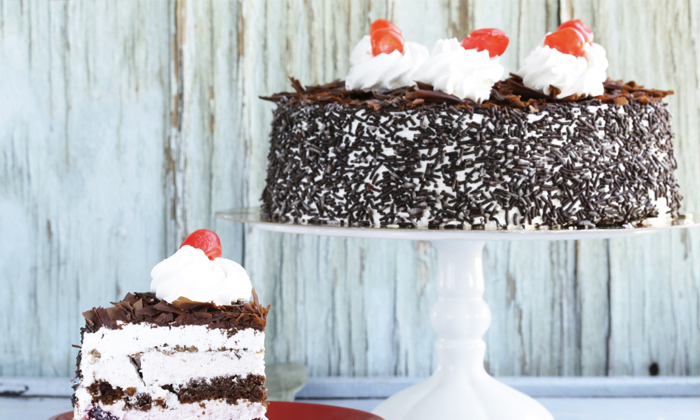 Up To Two Kilograms Of Cake In Choice Of Flavour From Maiya Lounge ♥‿♥