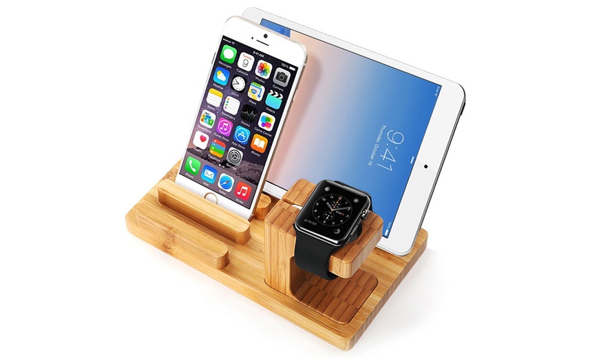 Image 5: Wooden Docking Station