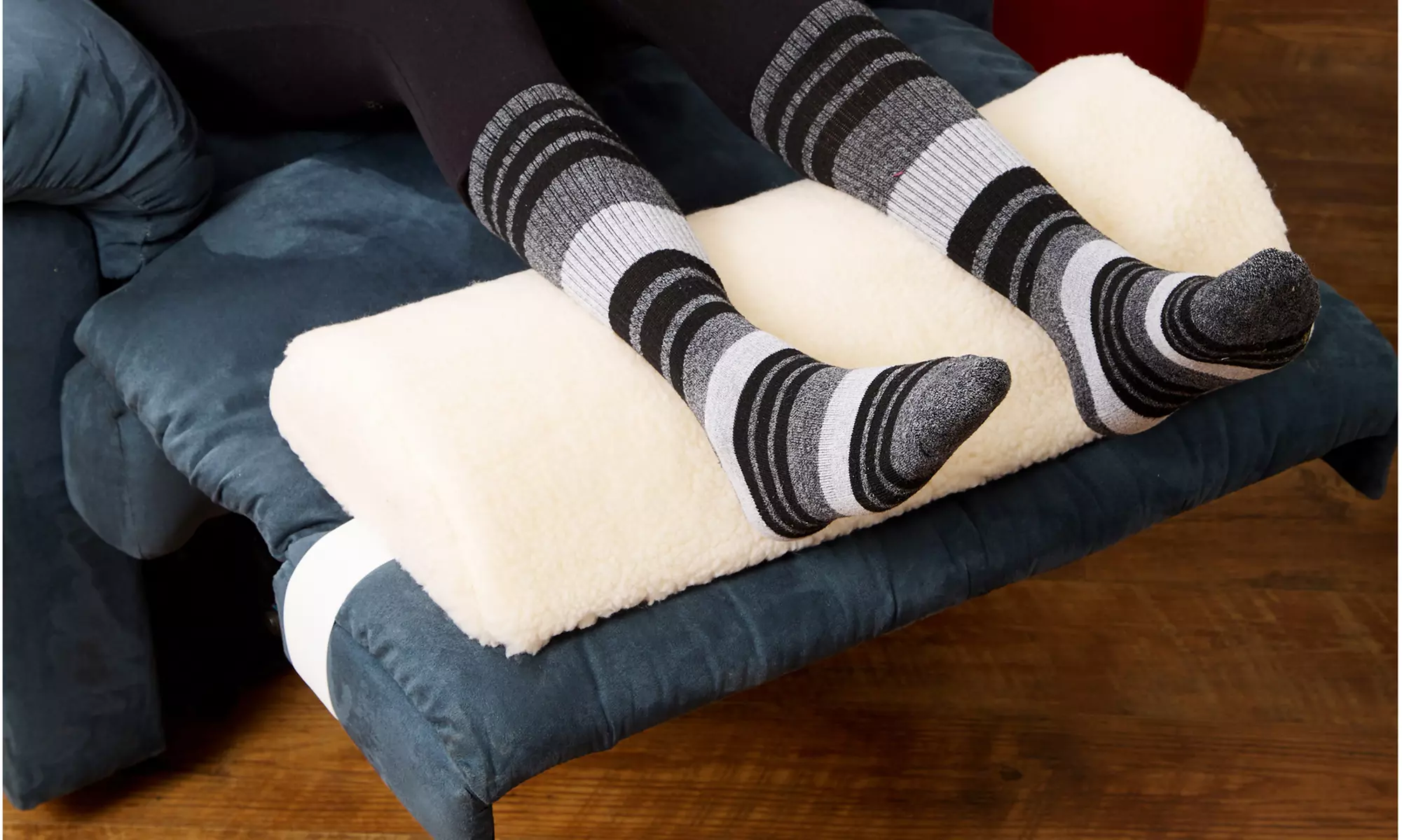 Recliner Circulation & Foot Rest Pillow - Second Medium