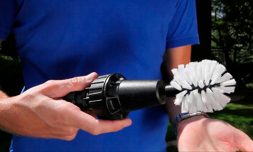 Image 3: 360° Rotating Cleaning Brush