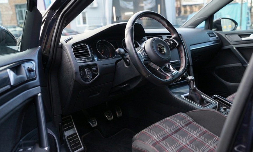 Image 3: Zadbaj o auto profesjonalnie: mycie, woskowanie i więcej