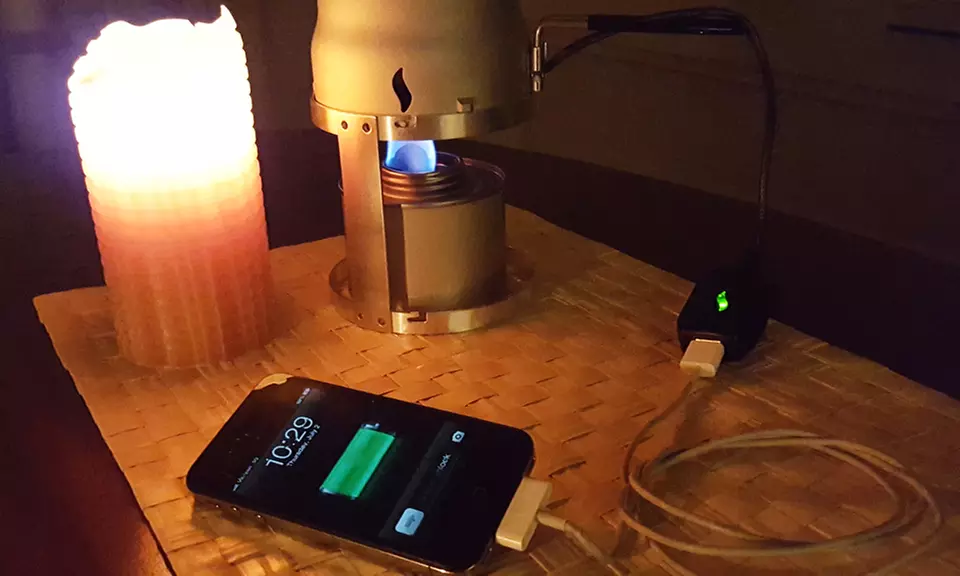 Stower Candle Charger - Primary Image