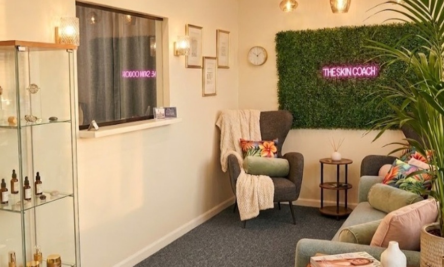 Image 2: 55% Off  60-Minute CIT Microneedling Treatment with Hylauronic Acid 
