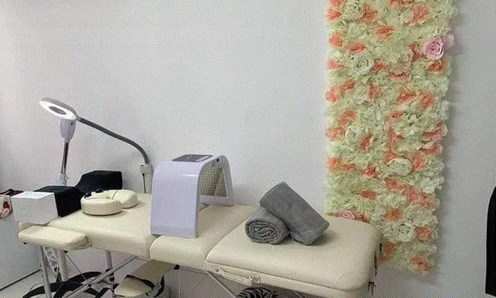 Soin du visage expert au choix : éclat et hydratation