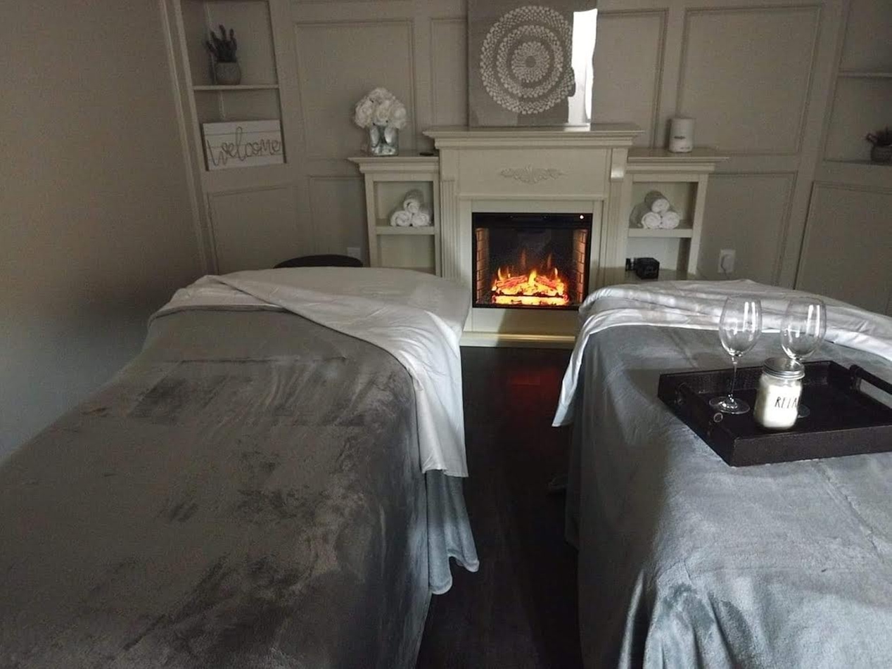 Relaxing Spa Massages: 50, 60, or 90-Minute Options Available