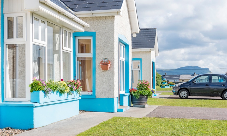 Image 7: 2-Night Holiday House Break in Bundoran 