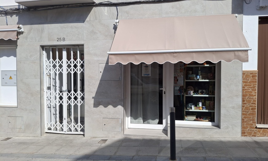 Image 8: Masaje corporal con opción a reflexología podal y reiki