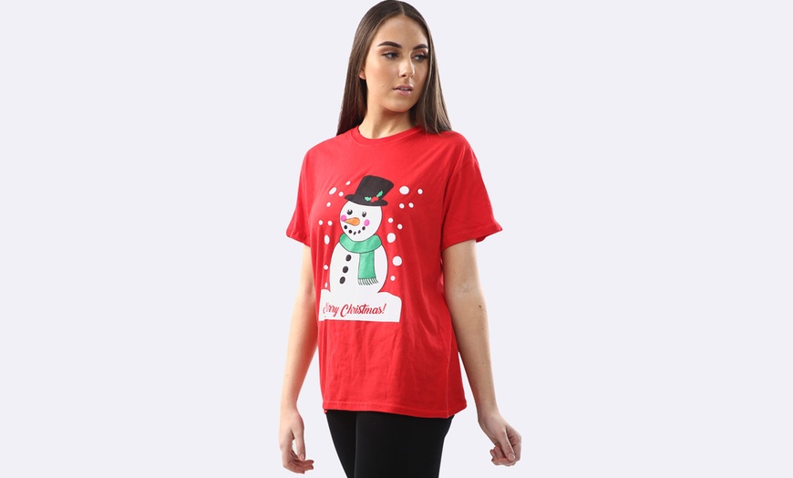 Image 14: Christmas T-Shirt