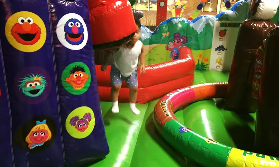 Open Bounce-House Play Sessions at Kiddz Bounce (Up to 41% Off)  - Primary Image
