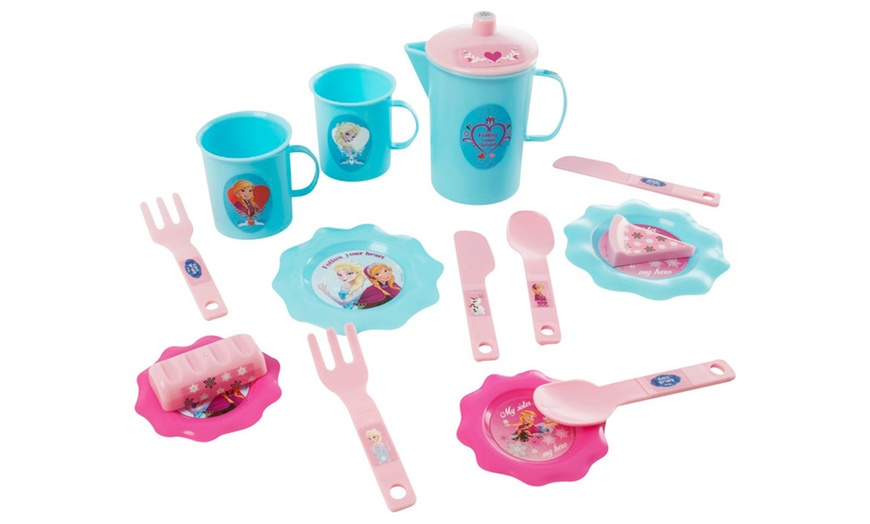 Image 5: Princess or Frozen Tea Party Set