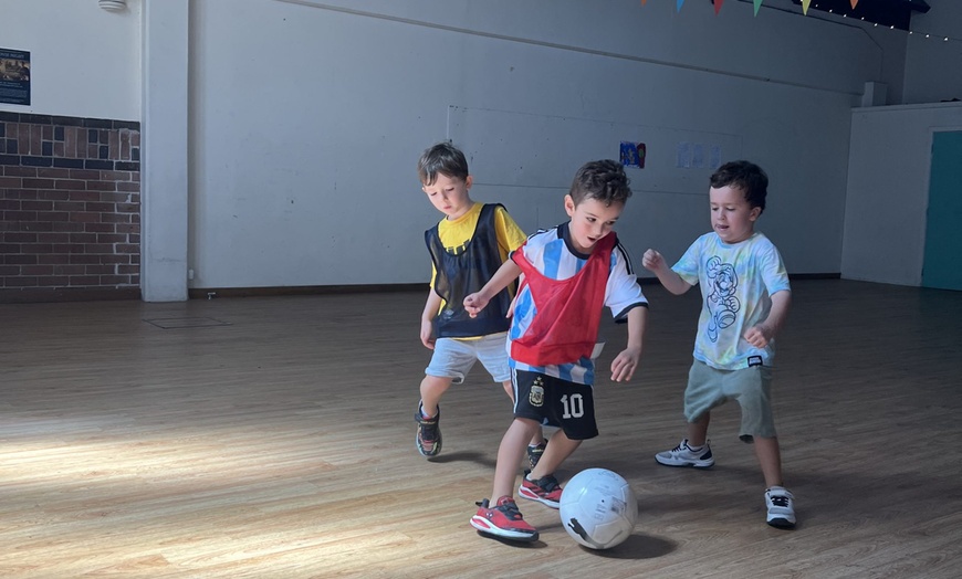 Image 4: One, Three and Six Indoor Soccer Classes at Super Best Friends