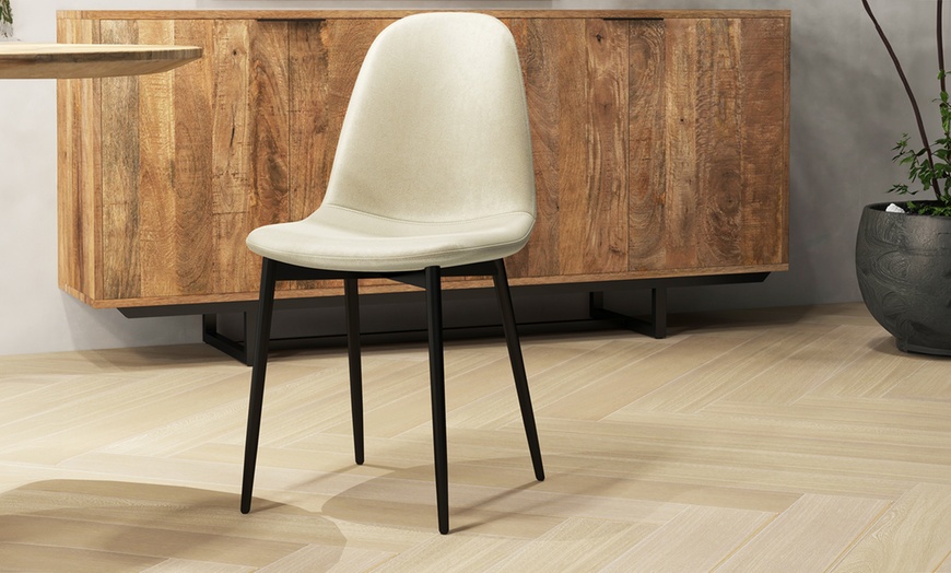 Image 13: Set van 4 eetkamerstoelen 'Patty'