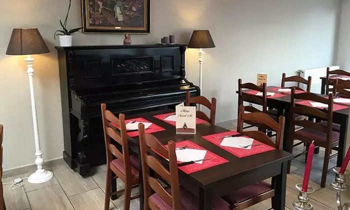 Jusqu'à 50% de remise sur  chez Les Tables de Breughel