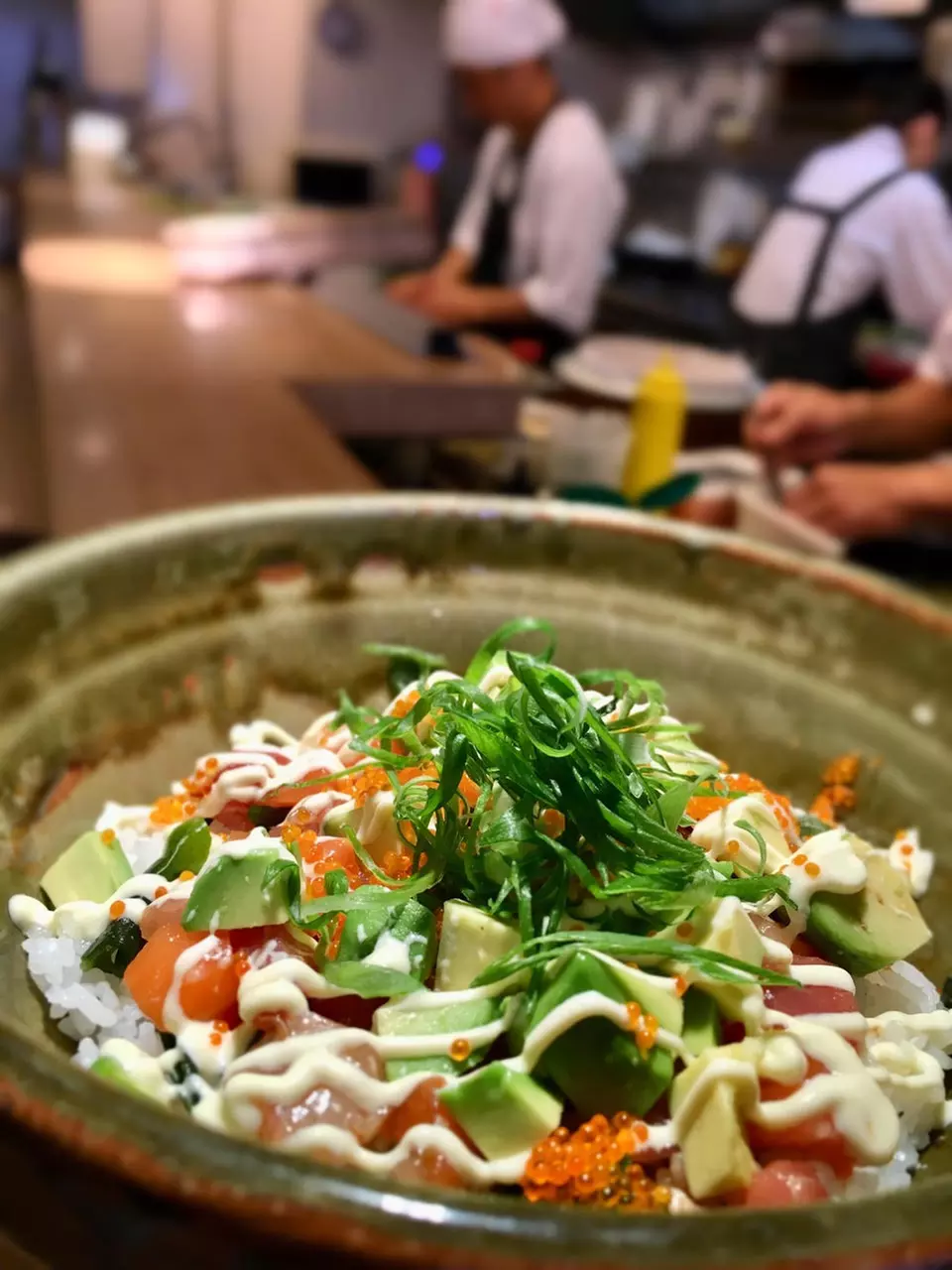 Japanisches Lunch-Menü to go inkl. Vorspeise, Donburi & Grüntee