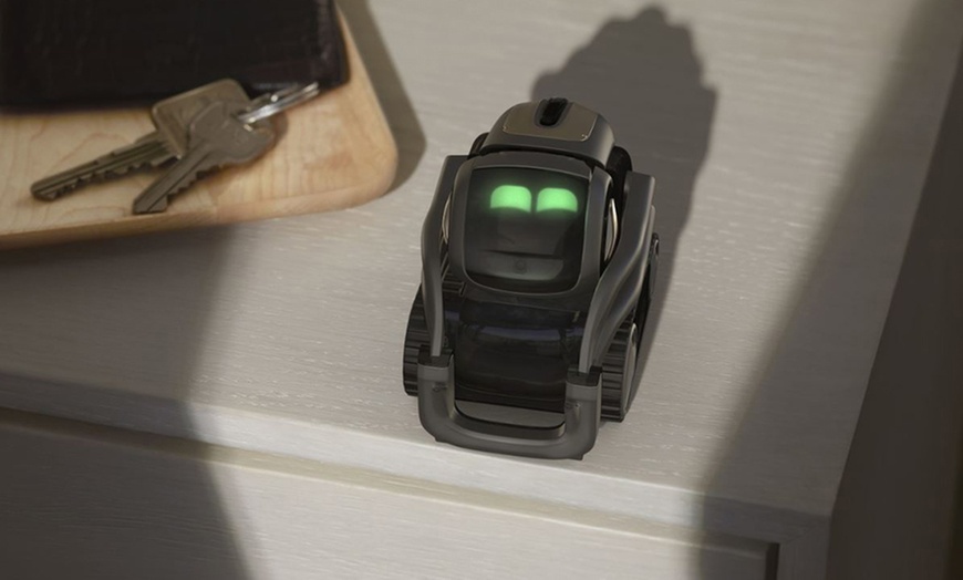 Image 7: Anki Vector Robot