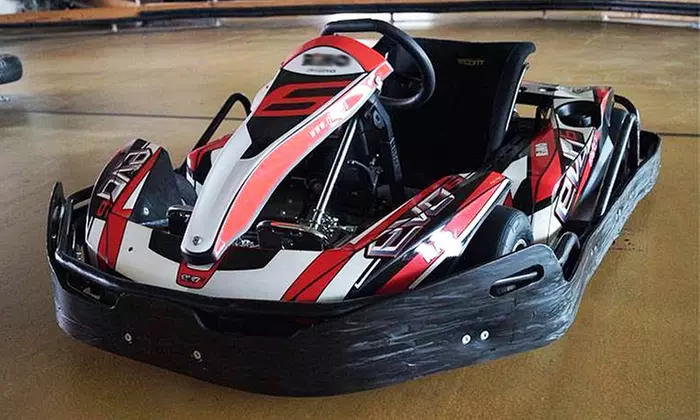Indoor-Go-Kart-Rennen