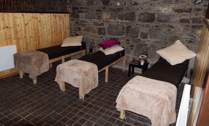 Image 7: Spa Day with Three Treatments