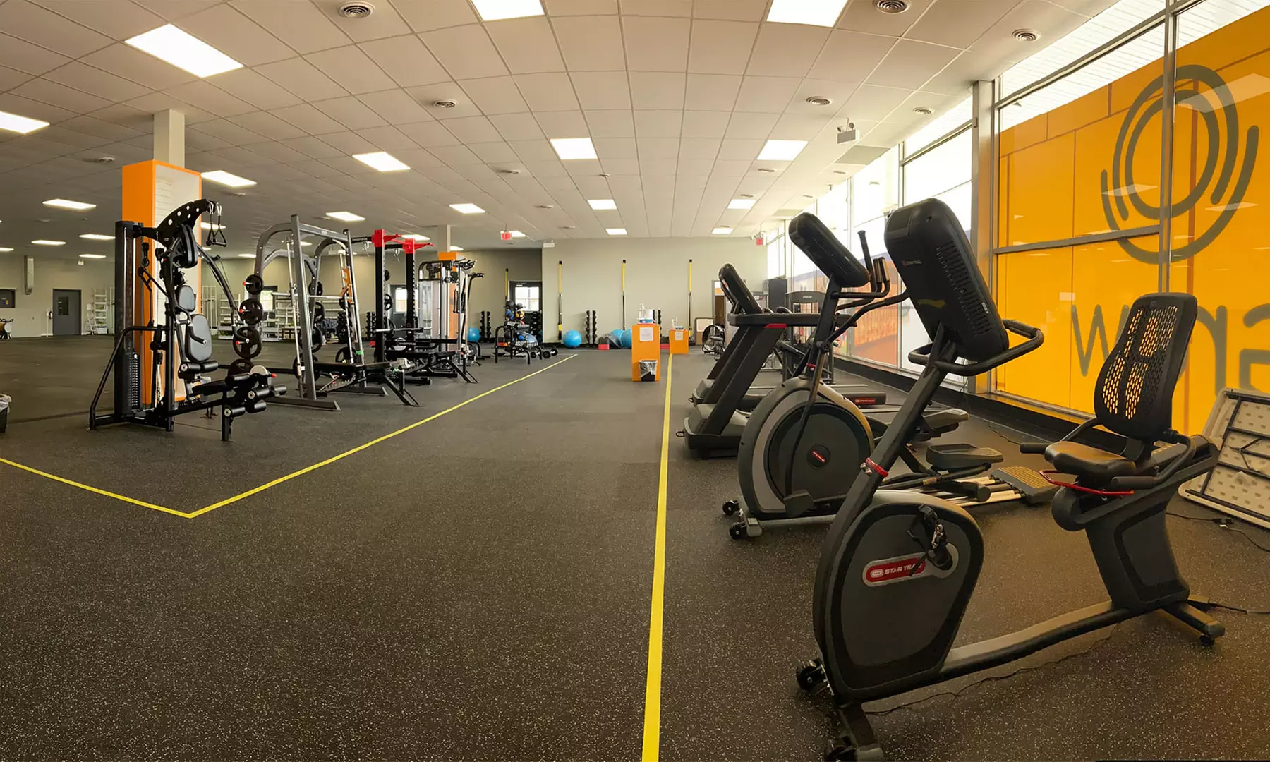 Up to 63% Off on National Membership Club at Grow Wellness - Primary Image