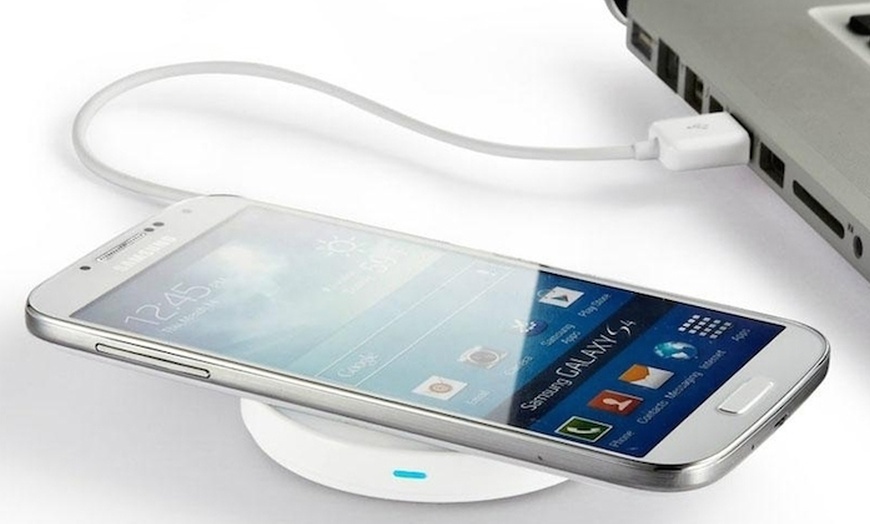 Image 5: Wireless Phone Charger