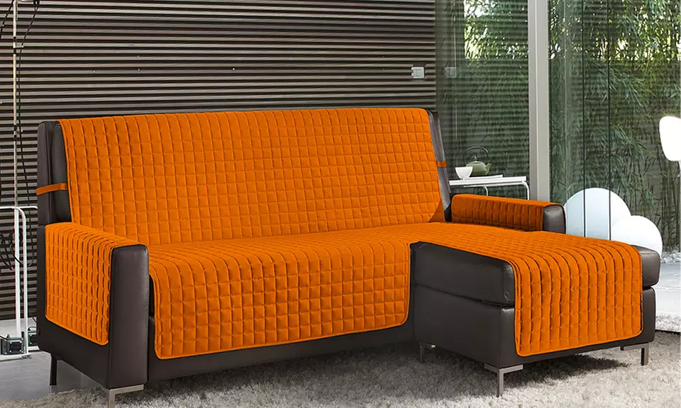 Copridivano trapuntato antimacchia con penisola