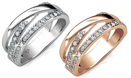 1 o 2 anelli Kris realizzati con cristalli Swarovski® disponibili in 2 colori e misure dalla 52 alla 56