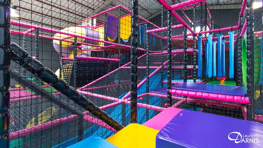 Toboggans et jeux pour enfants à Kids Galaxy - du 01/03 au 30/09