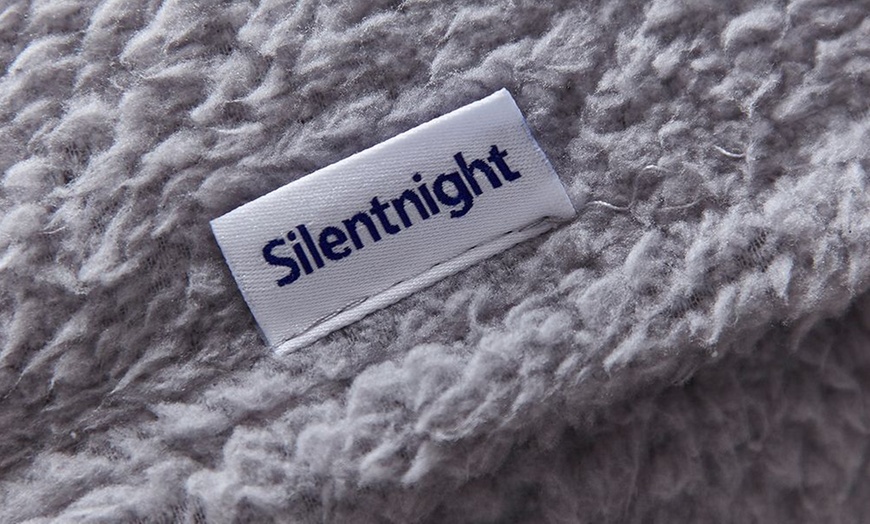 Image 8: Silentnight Snugsie Wearable Teddy Fleece Blanket