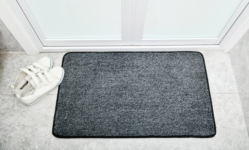 Image 9: Vinsani Clean Step Runner Mat