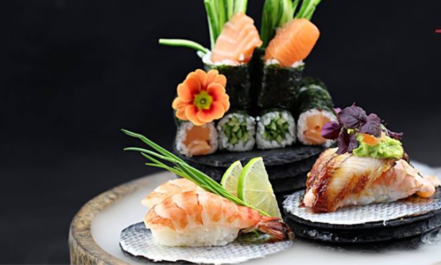 Image 4: 3-Gänge-Sushi-Menü