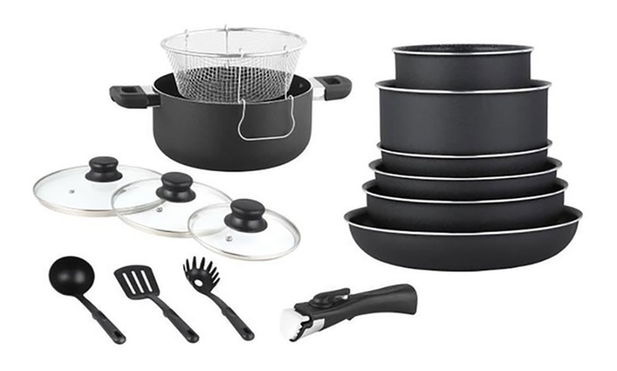 Image 11: Arthur Martin Cookware Set