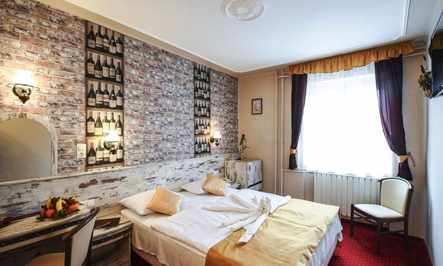 Image 3: Węgry-Eger: 2-7 nocy w hotelu 4* z wejściem do term