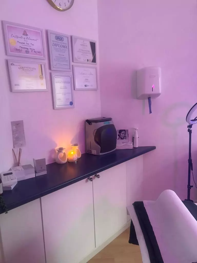 Up to 28% Off on Massage - Hot Stone at Relax Beauty