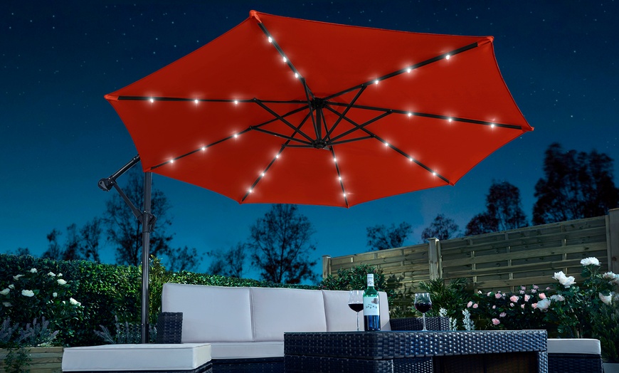 Image 7: Cantilever Parasol with Solar LED Light System and Cover