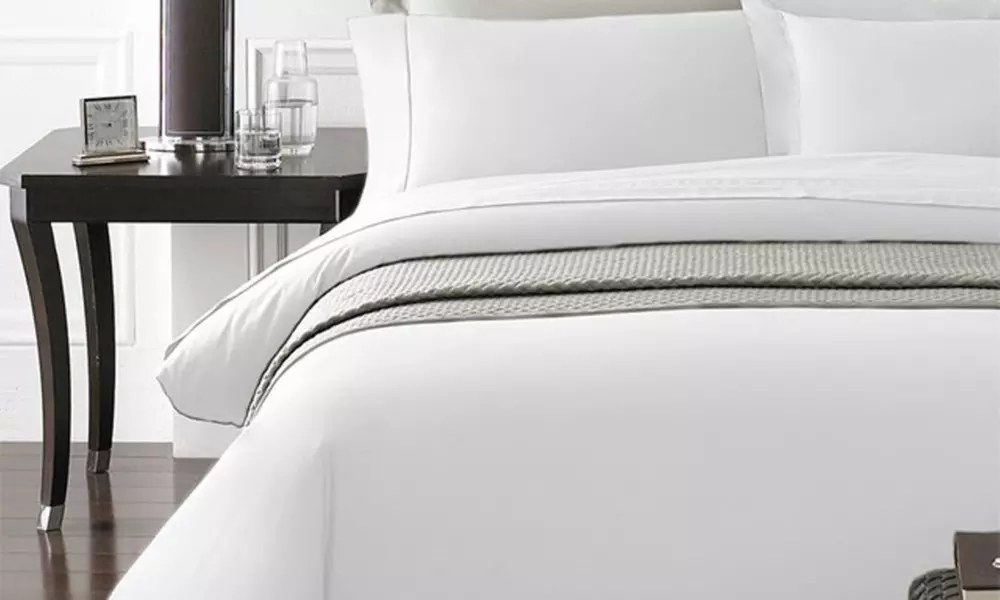 Hotel 5th Ave New York Collection Duvet Cover Set (2- or 3-Piece) - Primary Image