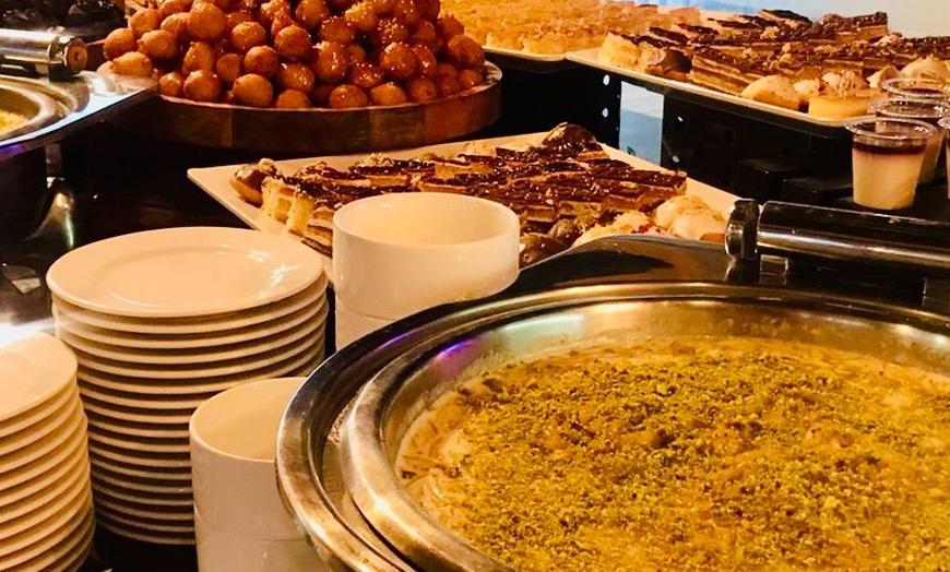 Image 4: Premium Iftar Buffet with Bottomless Ramadan Beverages