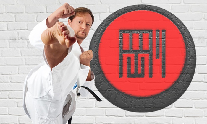 Ten Karate Kids Classes