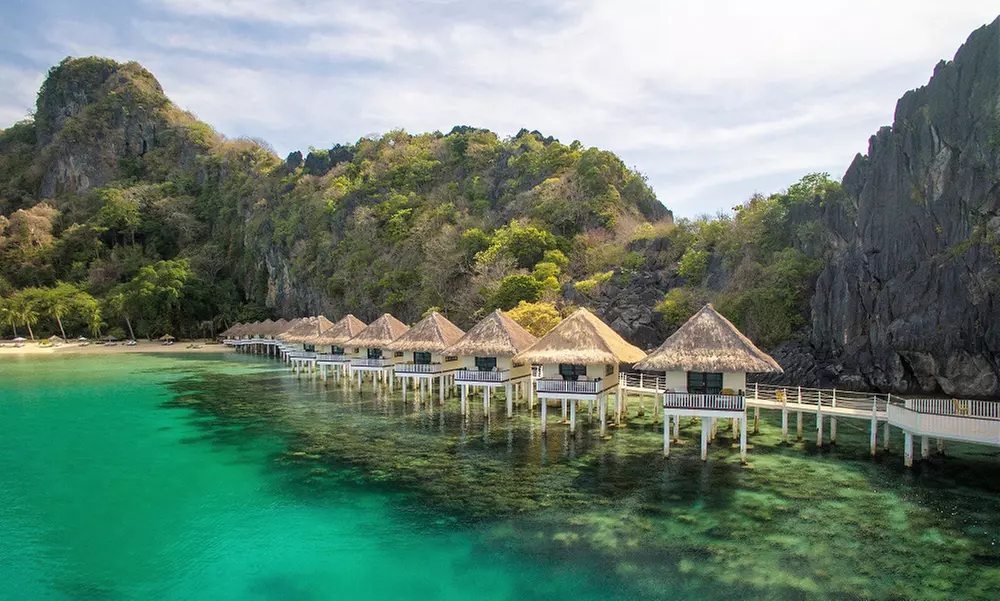 Philippinen: 7 Nächte für 1-2 Pers. mit VP, Transfer & Inlandflug im El Nido Apulit Island Resort auf der Palawan Insel - Primary Image