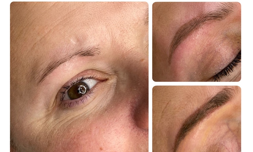 Image 4: Microshading : redessiner et sublimer ses sourcils
