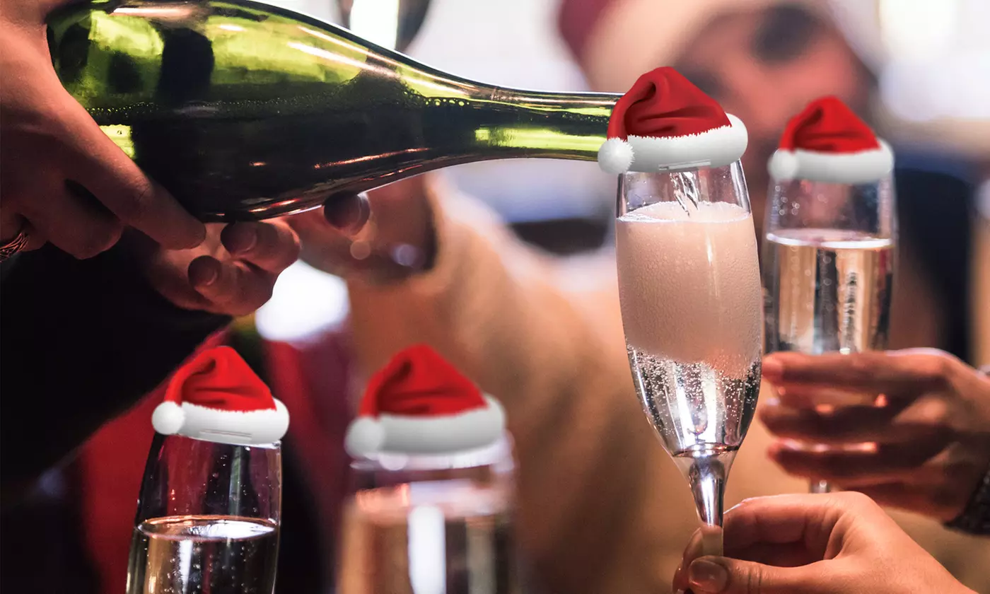 Pack de 10, 20, 30 ou 40 décorations chapeaux de Père Noël - Primary Image